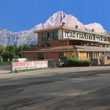 Residence La Piscina Isola del Gran Sasso dʼItalia Zewnętrze zdjęcie