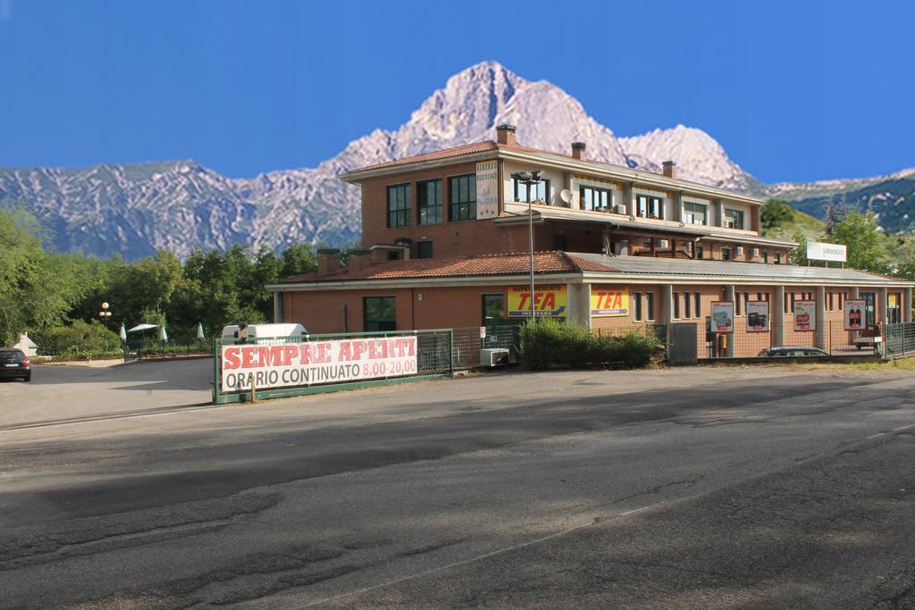 Residence La Piscina Isola del Gran Sasso dʼItalia Zewnętrze zdjęcie