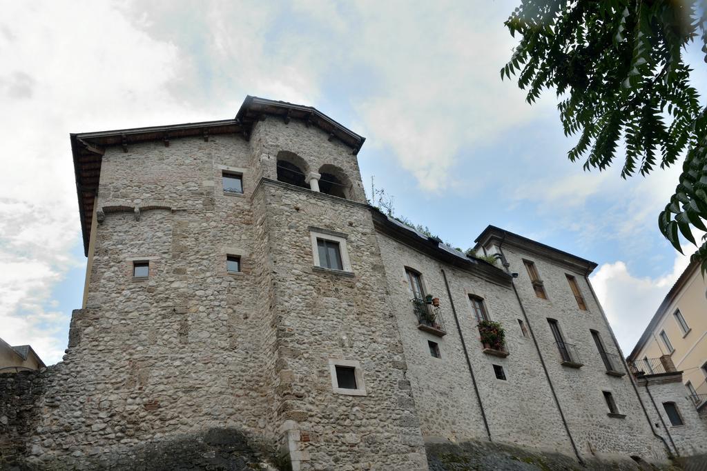Residence La Piscina Isola del Gran Sasso dʼItalia Zewnętrze zdjęcie