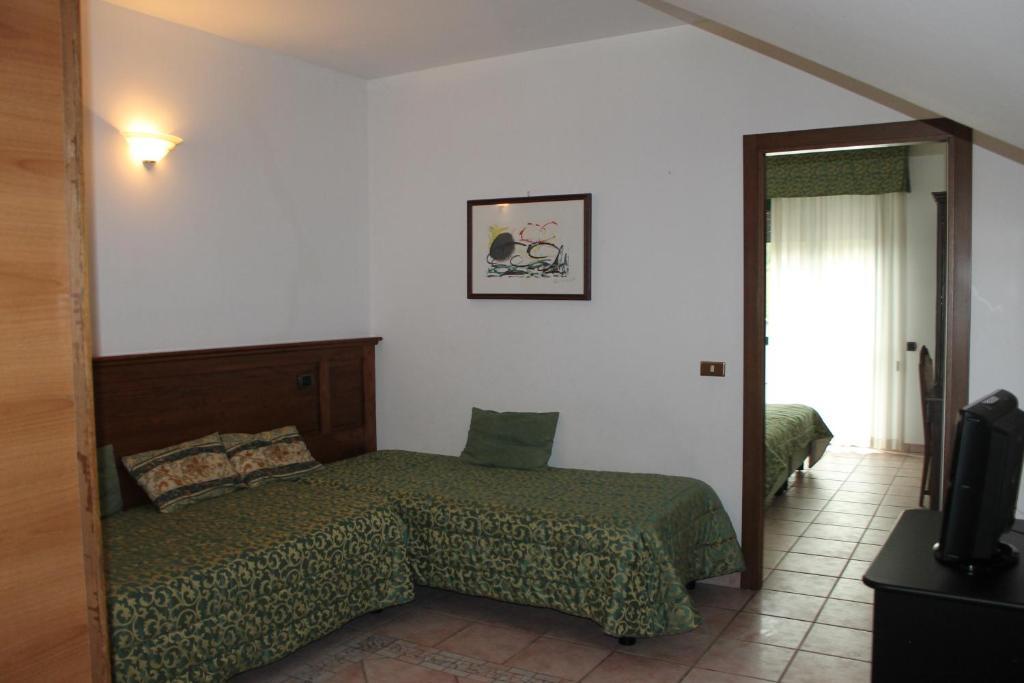 Residence La Piscina Isola del Gran Sasso dʼItalia Zewnętrze zdjęcie