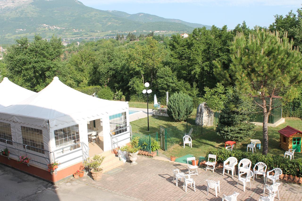 Residence La Piscina Isola del Gran Sasso dʼItalia Zewnętrze zdjęcie